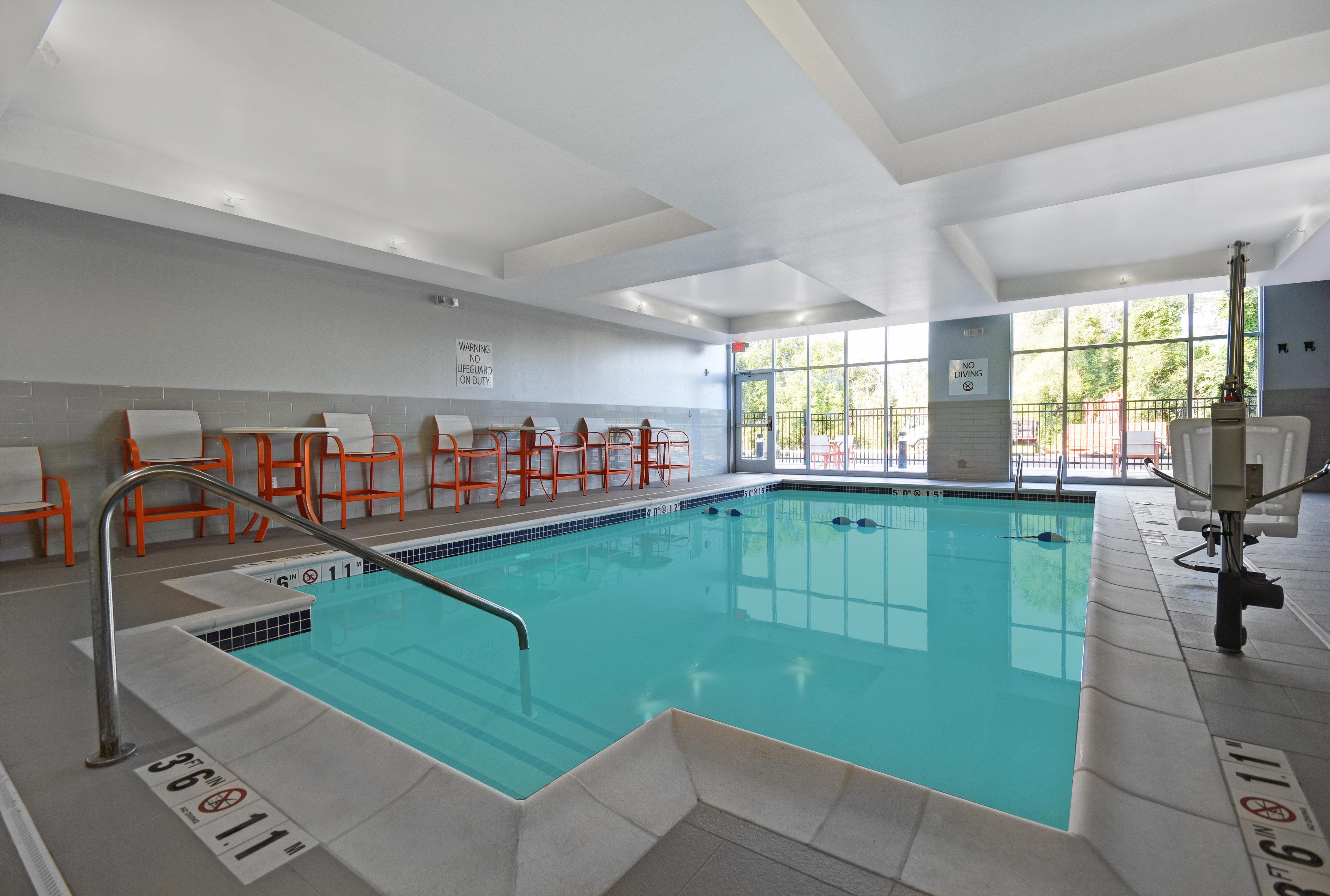 Holiday Inn Grand Rapids North - Walker, An Ihg Hotel Екстер'єр фото